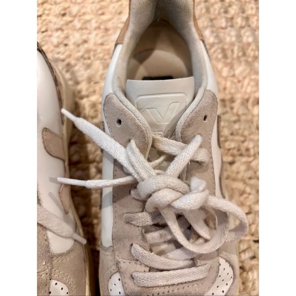 RARE Madewell x Veja™ V-10 Sneakers in Animal Print Leather, $150 Sz 7/7.5 - Picture 5 of 7